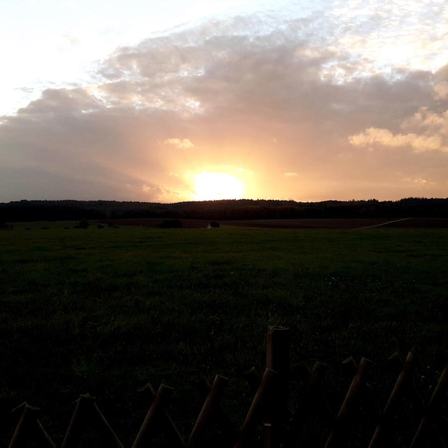 Vakantie Boerderij De Boerenzwaluw Karl ภายนอก รูปภาพ