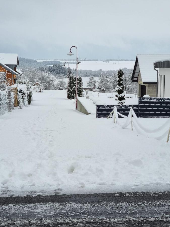 Vakantie Boerderij De Boerenzwaluw Karl ภายนอก รูปภาพ