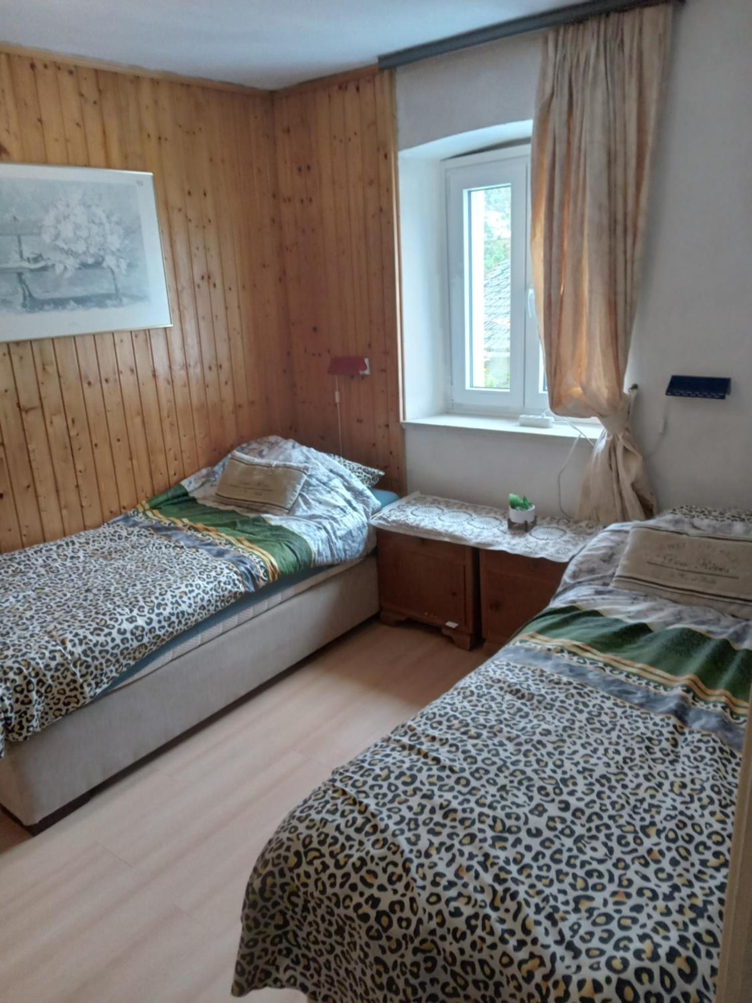 Vakantie Boerderij De Boerenzwaluw Karl ภายนอก รูปภาพ